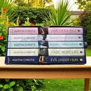 Agatha Christie THE BEST of POIROT 5 Book Set